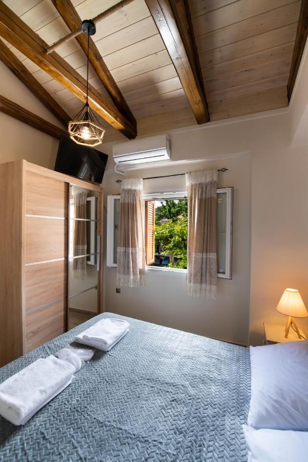 Villa Stone Hermione Karia (Lefkada)
